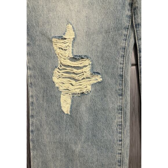 True Religion Women's Blue Leila Cuffed Slung Baggy Jean Size 31 Distressed - Picture 2 of 9